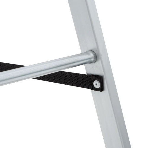 картинка Стремянка алюминиевая Новая Высота 5 ступеней 1111105 от магазина Пиломатериал Воткинск