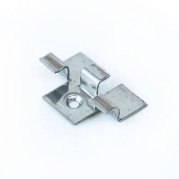 картинка Клипса рядовая №8 для ДПК 3мм от магазина Пиломатериал Воткинск